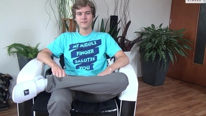 Staying motivated after a long shoot - tips from a gay star