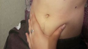 A big woman will fatten a very skinny guy WMV(1280*720)HD