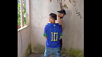 Pr&eacute_via - &quot_Funcionario&quot_ da Biqueira Dotado Me Come Na Laje Com os da Quebrada Assistindo Tudo (COMPLETO NO SHEER E XVIDEOS RED) Maloka de 20cm veio e quis me comer no pelo ali mesmo no quintal