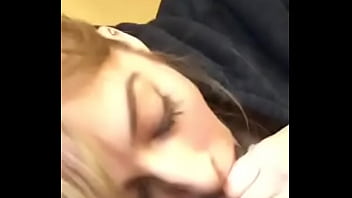 Cam girl Dwegz loves bbc