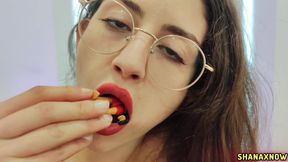 Fetish Playmobil Figurine Uvula Eaten by Giantess