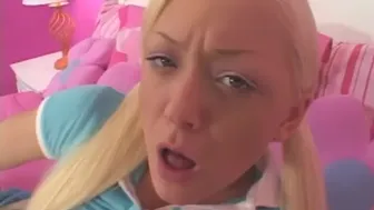 A naughty babe toys her wet pussy in a hardcore solo masturbation