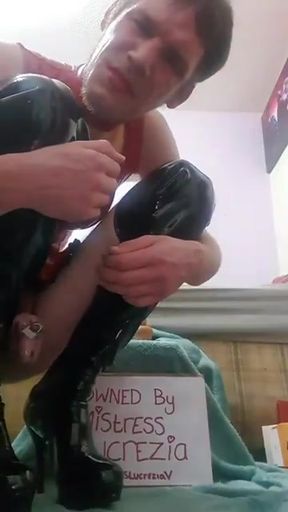 Sissy Lilly humiliated