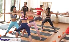 FitnessRooms Groups yoga session ends with a sweaty creampie