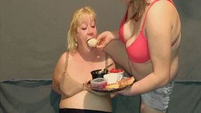 Fatten for the sake of a dress WMV