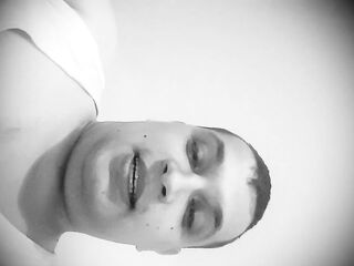 YASMINA MA INEBUNIT CU FUNDUL EI BY VASILE MONDIALU