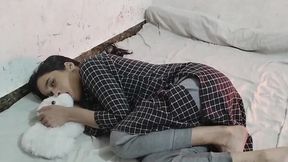 Bhabhi ko ghar me akele dekh mera land khara ho gya