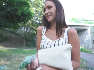 Public Agent Latin Babe Hottie Mina Moreno Sucks Penis in the Woods