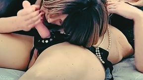 j encule une sissy a fond elle suce mon gode et la fait jouir sur sont visage