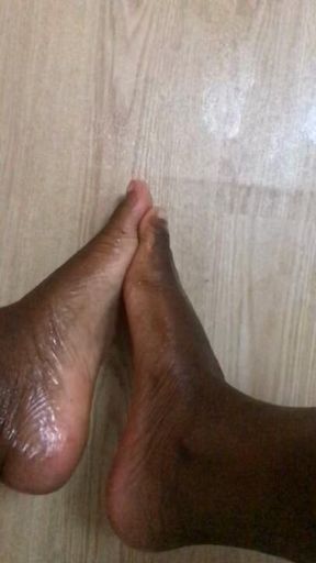 FETICHE FEET