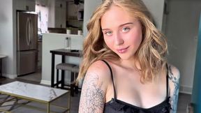 Teen slut is ready to kneel down for a bouquet