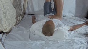 Felicity's Heaviest, Bone Crushing Floor Squash (mp4)