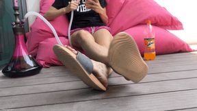 DIRTY FEET SMOKING HOOKAH - MP4 Mobile Version