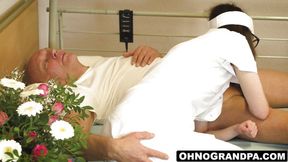 Nurse Sara amazed by grandpa's thick cock&#x1F346;