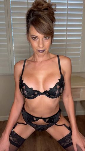 Hot MILF JOI with Eva Long