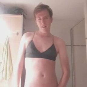 Sannelove199723 - is stripping for you!