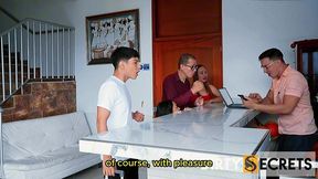 the garrison ́s arrives at my hotel and it all ends in a hot fuck with his stepdaughter.