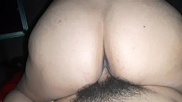 I travel to meet her boss and end up in the hotel, she cums on her