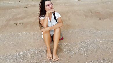 Up dress PUSSY and BUTT PLUG flashing at public beach