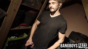 ”Muscle jock gets a facial after showing his heavy bushy dick”