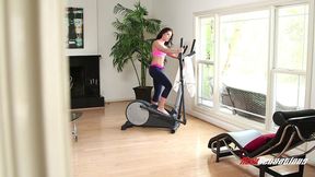 stepsis adriana chechik gets a heavy workout from her stepbro