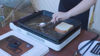 (IG: @326n.h) Easy Camping With Breakfast