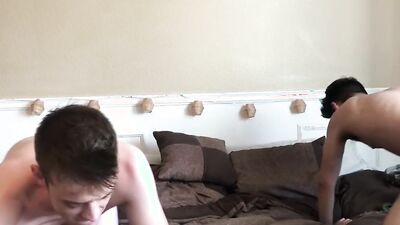 College Stud Shows teen How A Real Man Takes A Cock: Raw