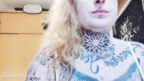 Smoking Fetish Girl