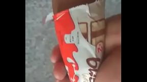 Comete mi elado