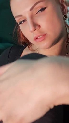 I Piss in My Panties