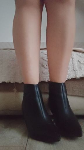 Boot and sole fetish