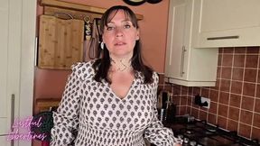 Eager seasoned beauty proves she's the one