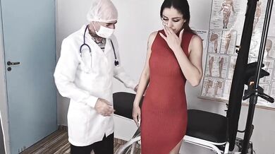 Blonde Gynecologist Gave Moaning Patient Her Big Tits For Throbbing Cock And Pussy Fingering In Hospital Bunda Exhibit