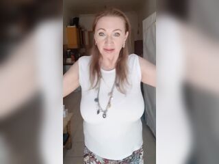 Hottest Giant Bazookas Bouncing by Maria Old mother I'd like to fuck