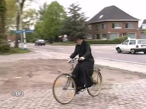 Xkiss - cafe tramhalt part 4