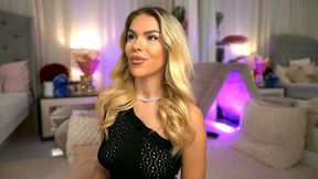 Chloe Velvet Private Show
