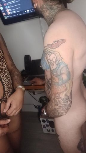 Trans Whore Is Spanking I Want to Fuck Her