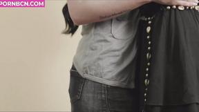 ”Spanish Goth Babe Knows How To Lick a Snatch”