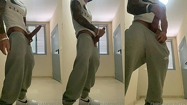 It makes me horny to hide and jerk off, about to be discovered