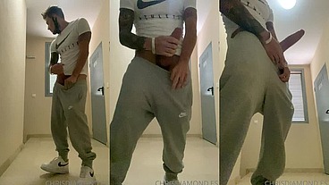 It makes me horny to hide and jerk off, about to be discovered