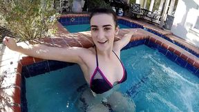 lyra lockhart deepthroats mike hunt s big cock