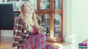 River Lynn Knows What Step Mom Lindsay Likes