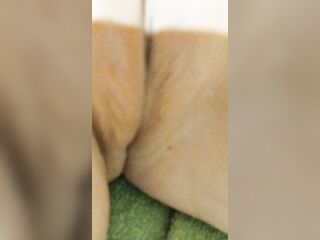 I COMAND YOU TO LICK MY SNATCH RIGHT NOW !!! ???????????????? extraordinary close up