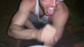 chupando um universitario na rua - xvideos red