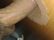Boquete no gloryhole no Rio de Janeiro
