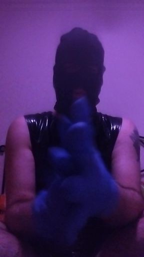 Latex Body &amp; Mask - Obedient Fetish Ritual in Bed