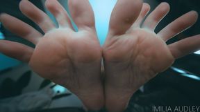 Sole-fucking A Giantess - Ft Imilia Audley