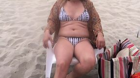 I get pounded by massive cocks on sunny shores, begging for explosive facials