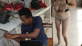 stellastillsp - stella still deu pra um amigo que arruma notebook na varanda da sua casa