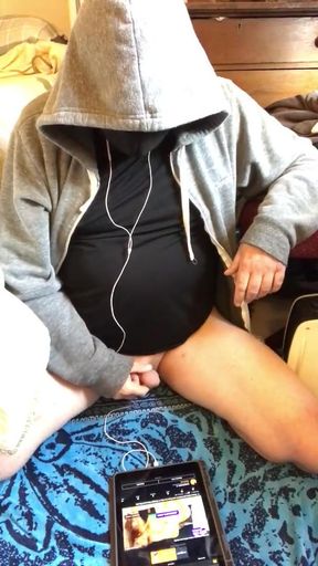 Silly sissy boi jerking to my vids